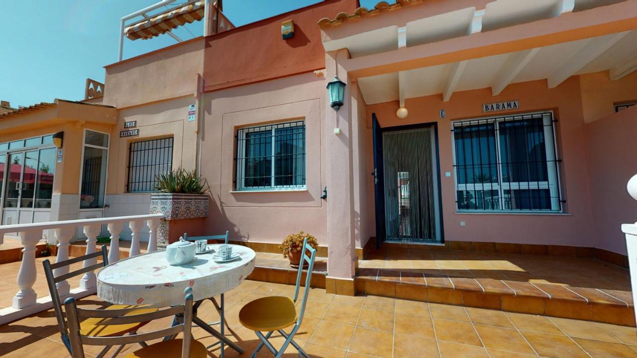 Cozy & Bright Bungalow Torrevieja Luaran gambar