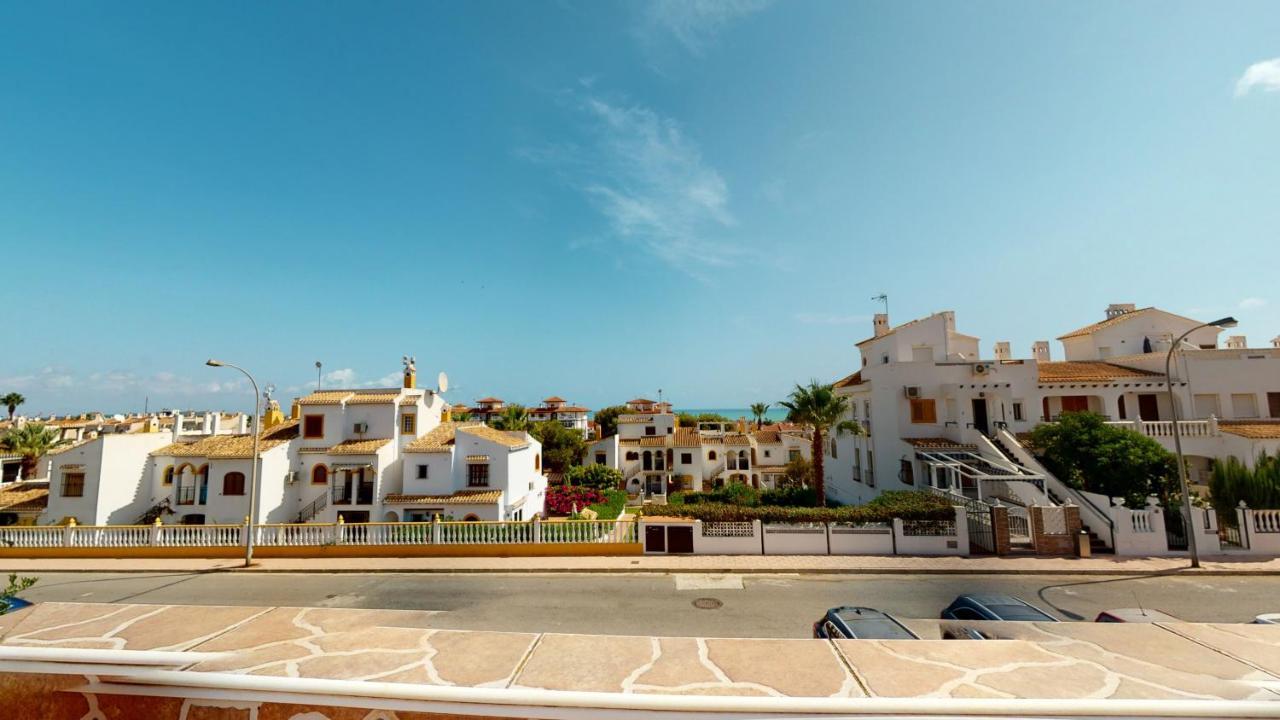 Cozy & Bright Bungalow Torrevieja Luaran gambar