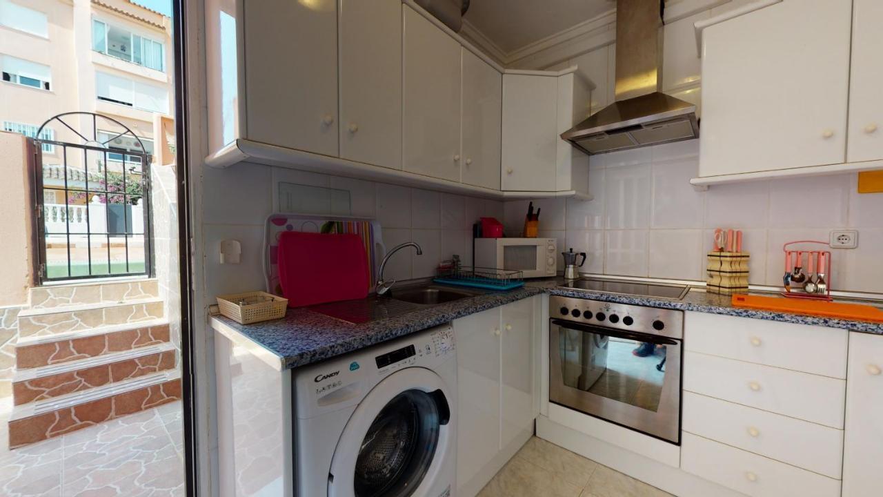 Cozy & Bright Bungalow Torrevieja Luaran gambar